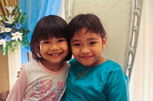 2 of my cute (and hyperactive) nieces.
